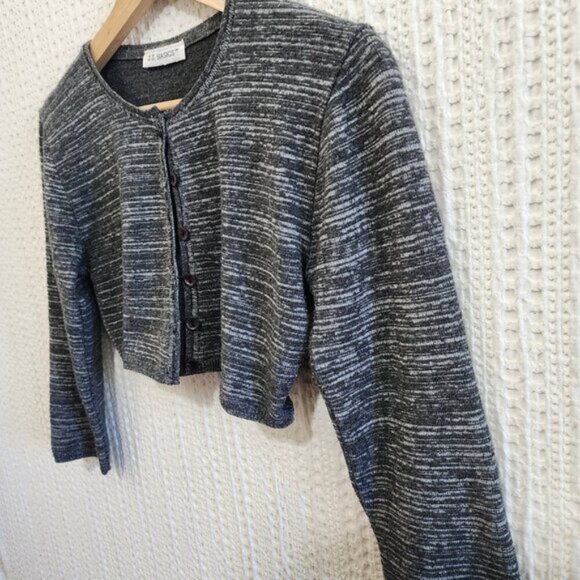 Vintage J.J. Basics Dark Gray Micro Mini Cropped Button Front Cardigan Medium - Picture 4 of 12